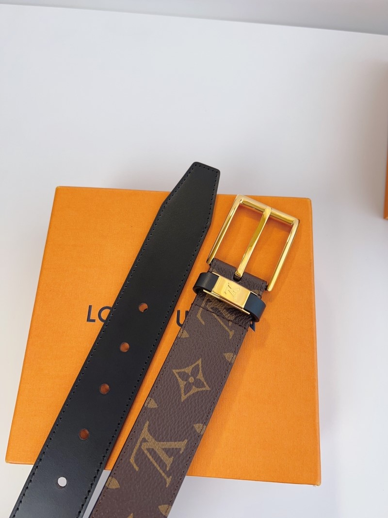 LOUIS VUITTON Belts